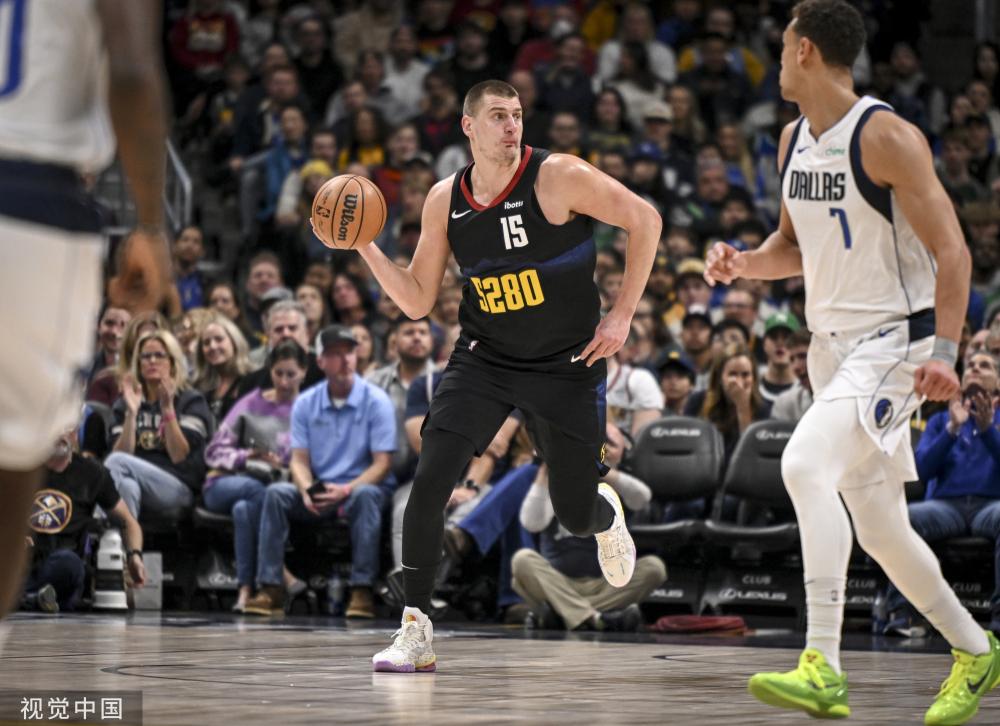 反映出的人 反映出的人