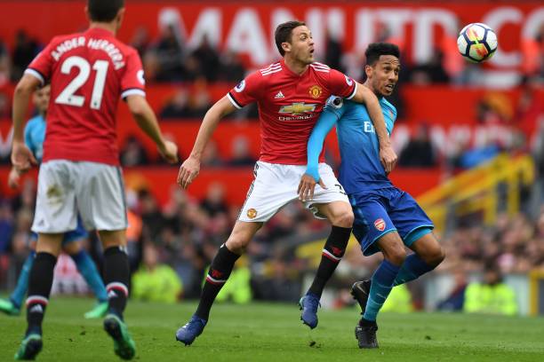 他是否会在 他是否会在